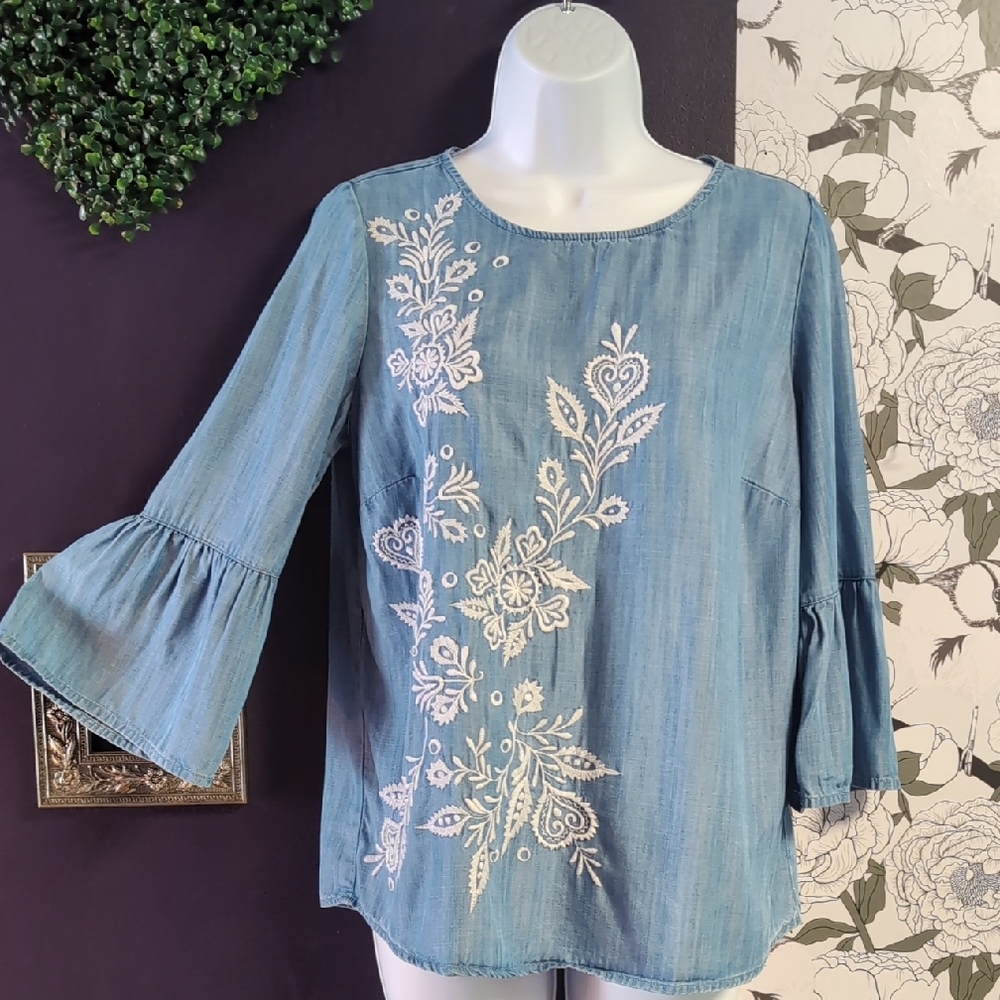 Crown & Ivy Blue Blouse with White Embroidery